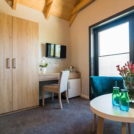 Bed & Breakfast U Przyjaciol - *