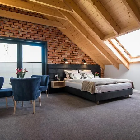 Bed & Breakfast U Przyjaciol - *
