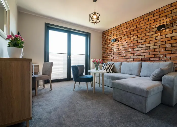 U Przyjaciol - 3* Дембки